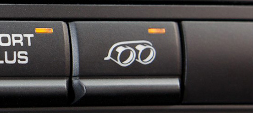 Dashboard button that enables the exhaust sound